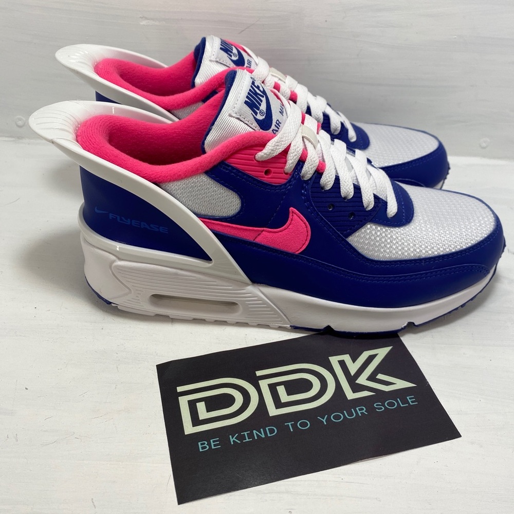 NEW Nike AirMax 90 Flyease shoes Youth 6 Women 7.5